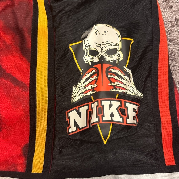 Red and Black Tie-Dye Nike Skeleton Shorts - Picture 4 of 5